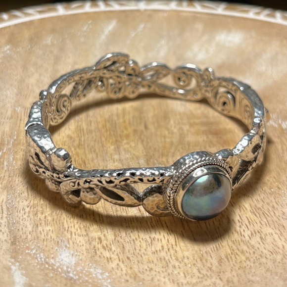 Sarda Blue Cultured Mabe Pearl Silver Tree Of Life Bangle Bracelet - Picture 5 of 16